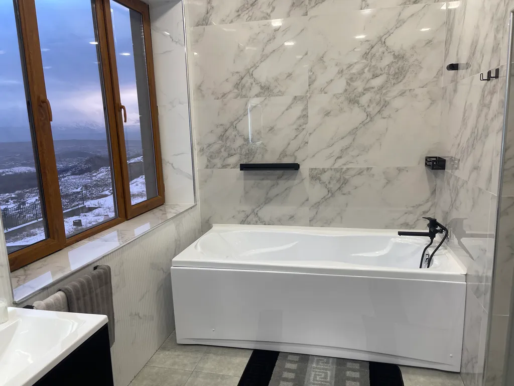 Роскошная вилла с бассейном и с видом на Арарат