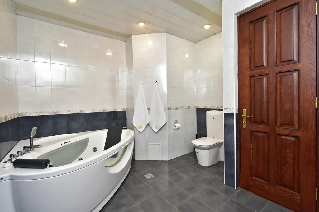 Уютная и просторная квартира в элитной новостройке в центре города