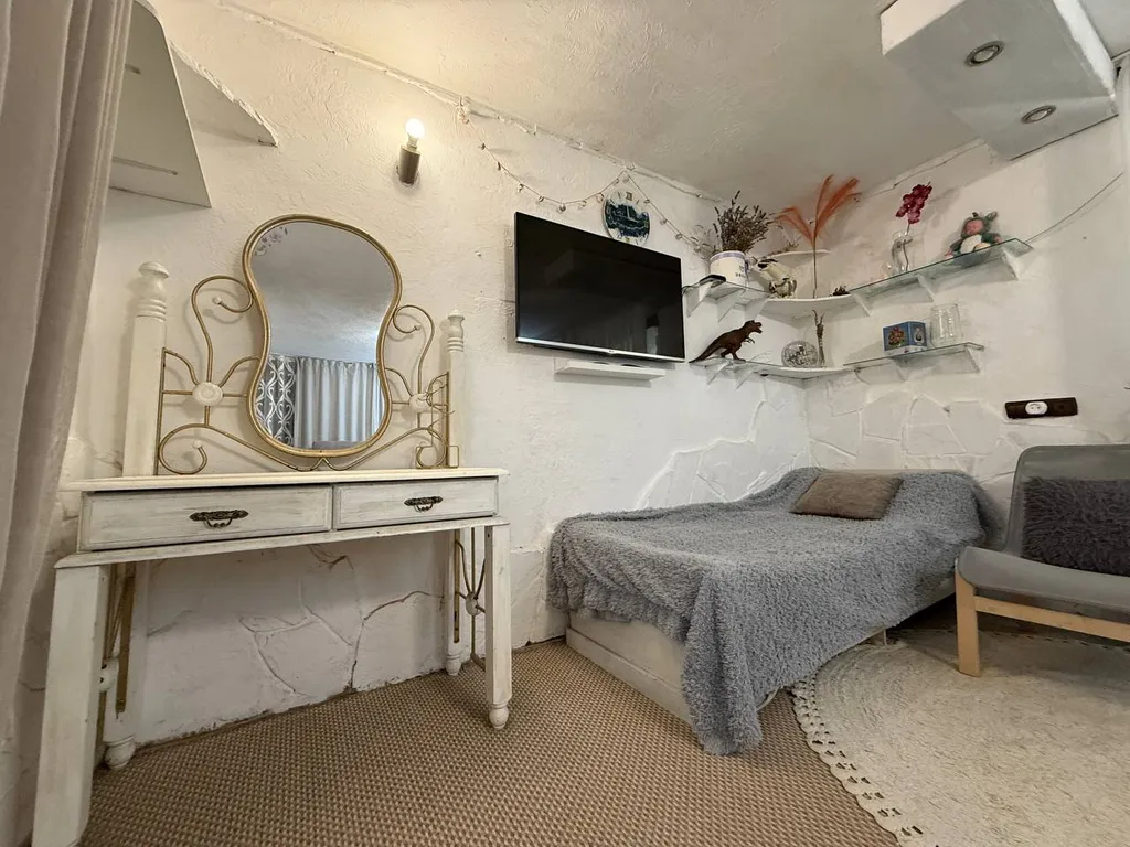 4-комнатный Дом