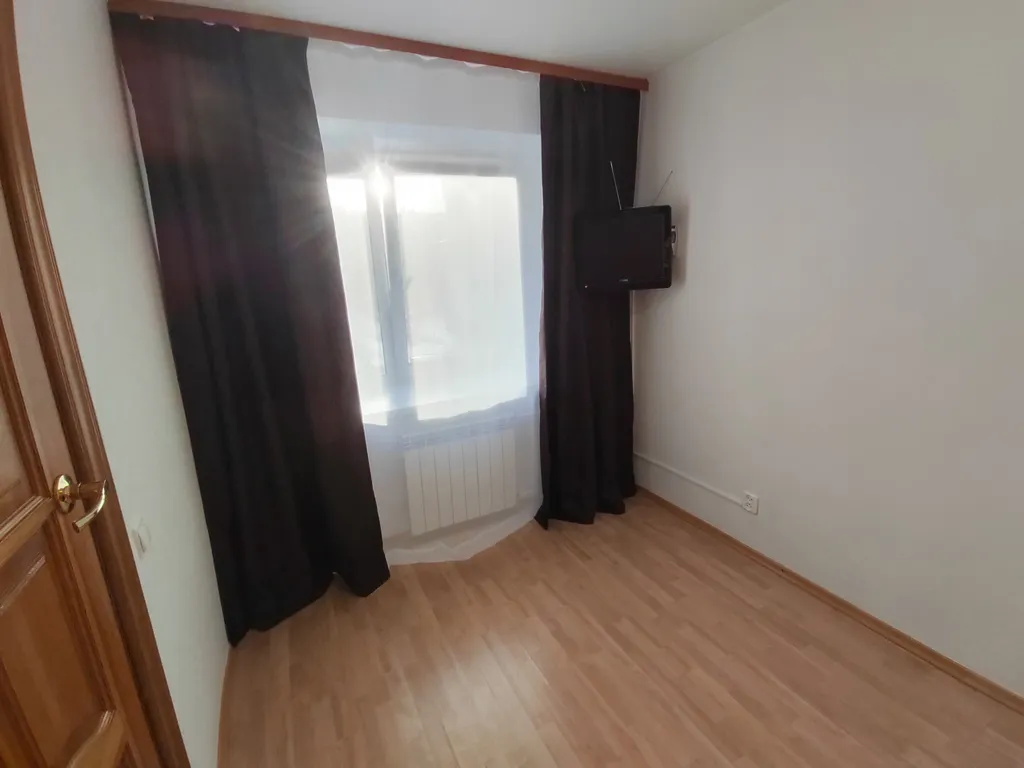 Просторная студийного плана двушка на Пяти Углах