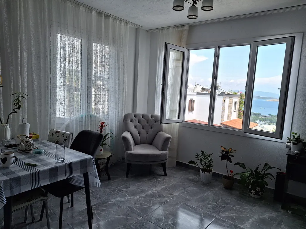 2-этажная квартира с видом на море