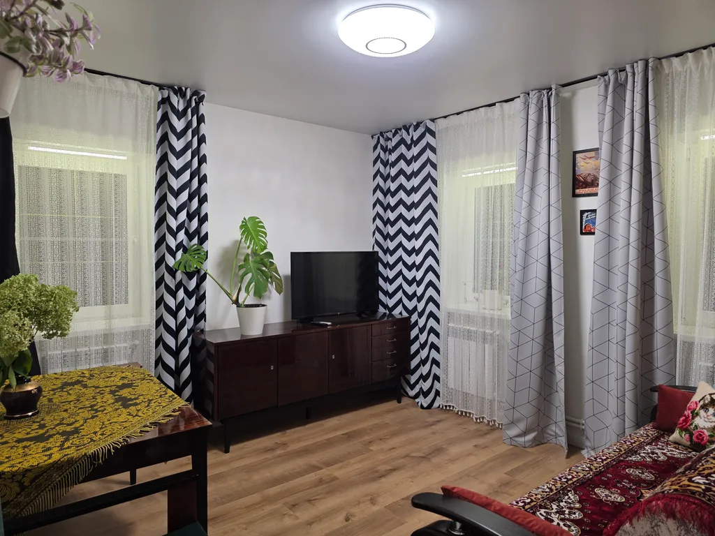 Уютный домик в тихом районе города