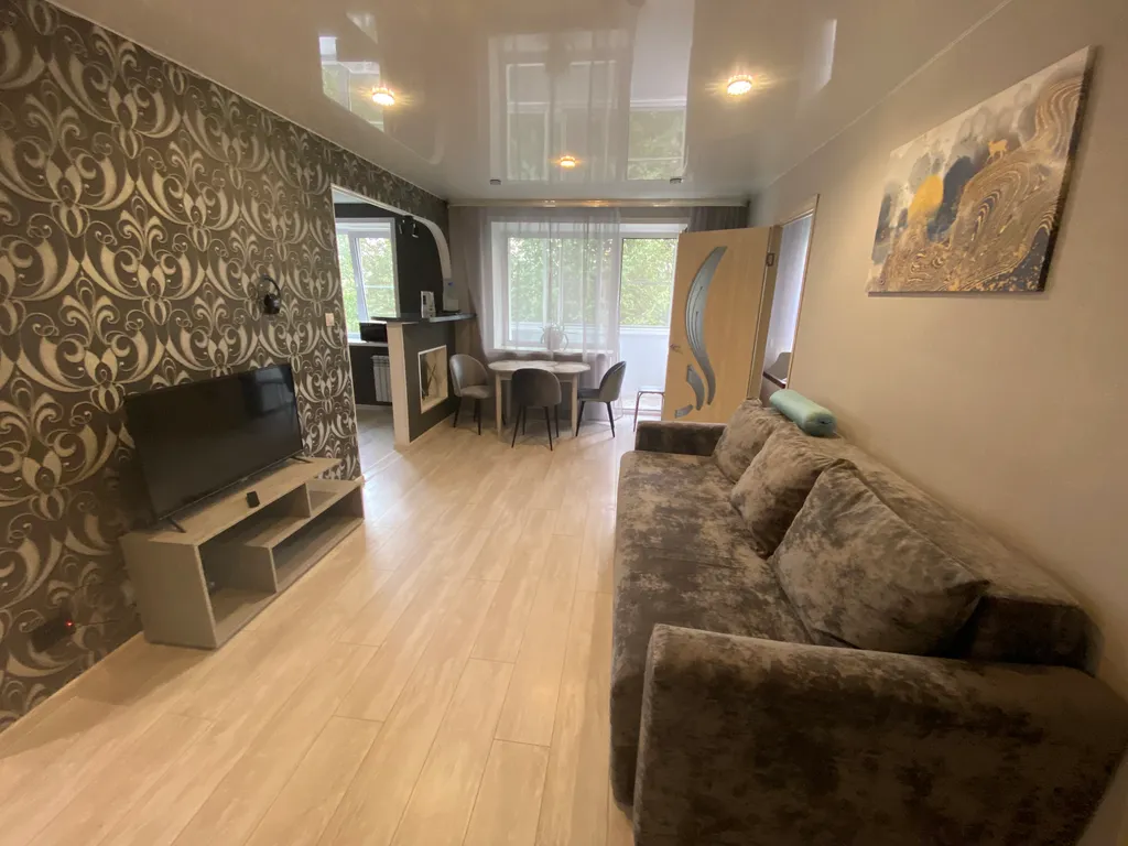 Отличная 2-комнатная квартира в центре