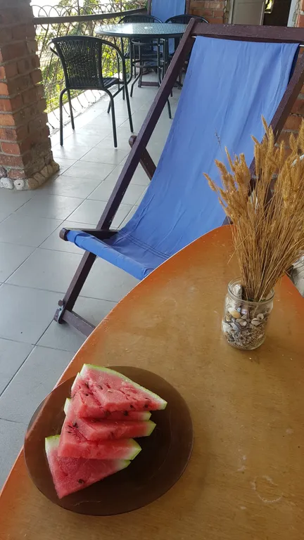 Коттедж Часть дома. 2 этаж, потрясающий вид на море — Осовины