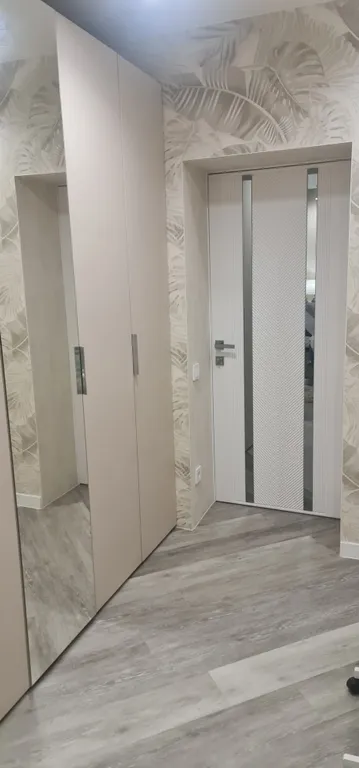 Чиcтые и комфopтaбельныe апартамeнты в центpе Mуpманскa