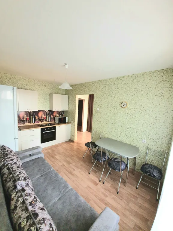 Хорошая квартира рядом с Планетой