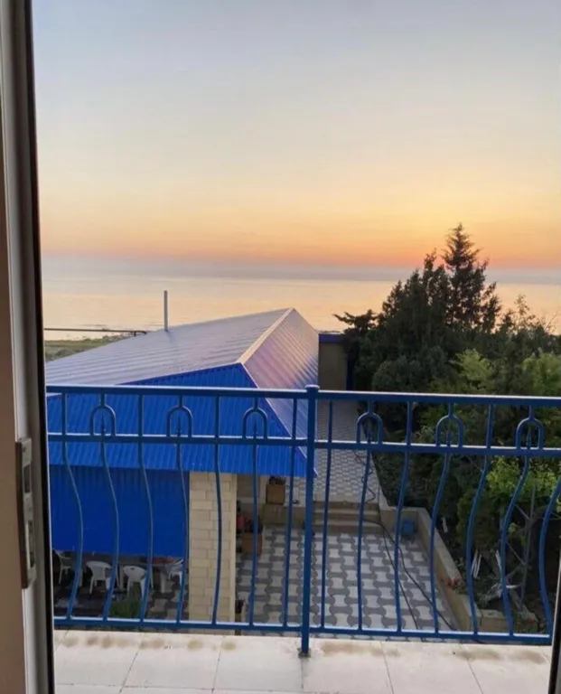 Уютный дом для отдыха на берегу