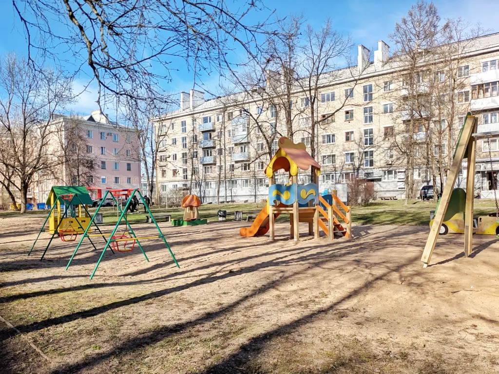 Двухкомнатная квартира возле Кремля