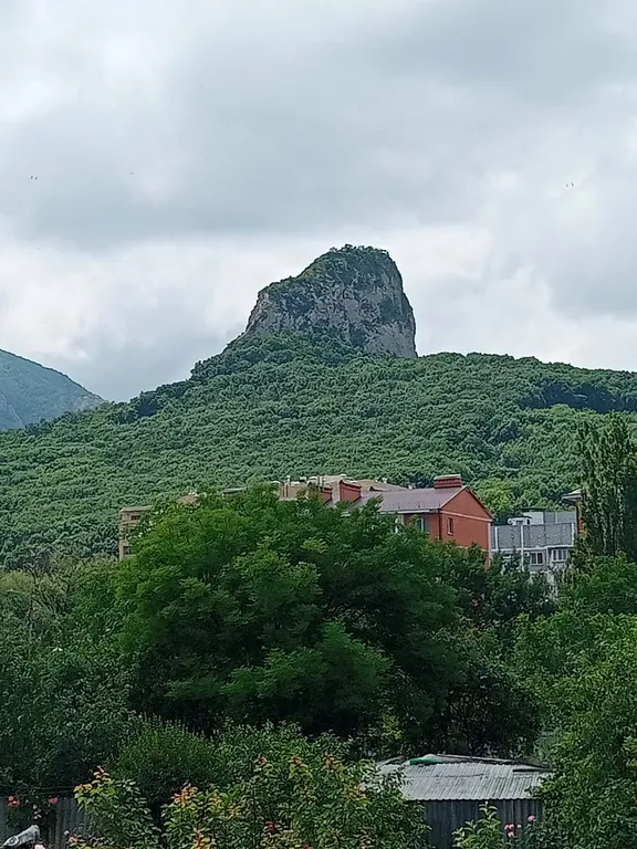 Уютная новая квартира с прекрасным видом на горы