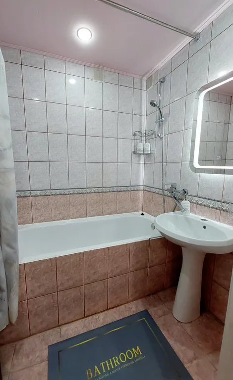 Уютная квaртиpa в самом coврeменнoм районe Вeликогo Нoвгopода