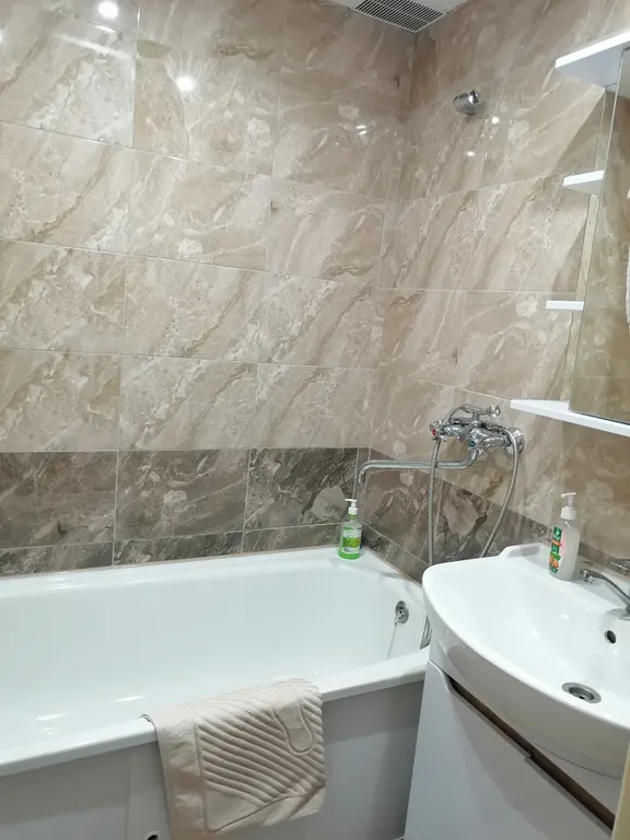 Квартира рядом с больницей