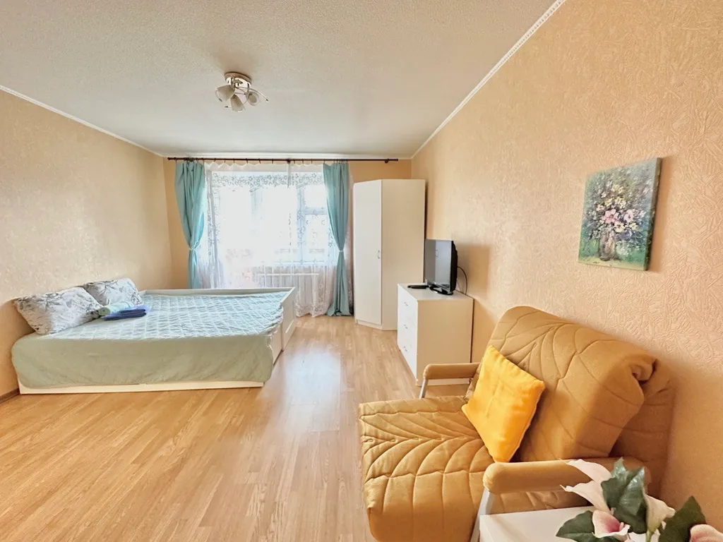 Апартаменты возле торгового центра Макси