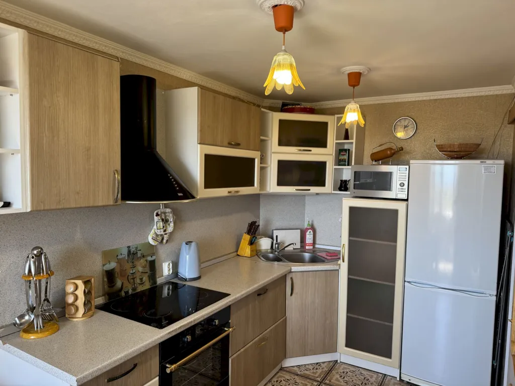 Квартира 2хкомнатная квартира 9 мин до пляжа, балкон, вид на море - Толстый мыс — Геленджик