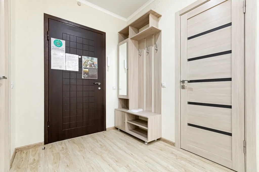 Квартира Квартира Светлая евродвушка в центре, 2 жк-телевизора, удобная кровать, 24/7 — Краснодар