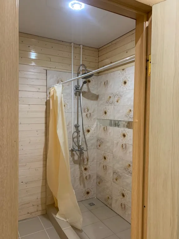 Дом напротив Ак Барс Арены