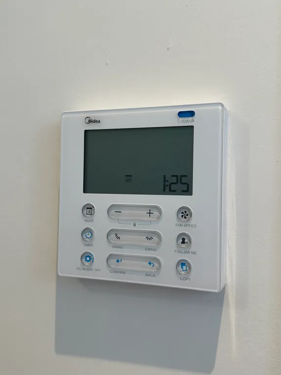 Уютная квартира с бассейном и панорамным видом на море горы и парк