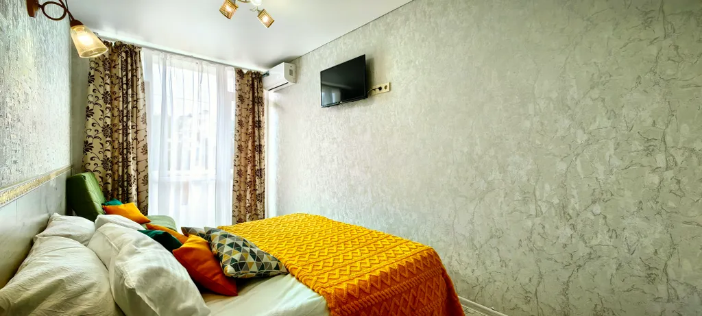 Квартира Квартира 2комн. Апарт автоном. Отоплен, кухня, стирка, балконы, изолированные спальни — Судак