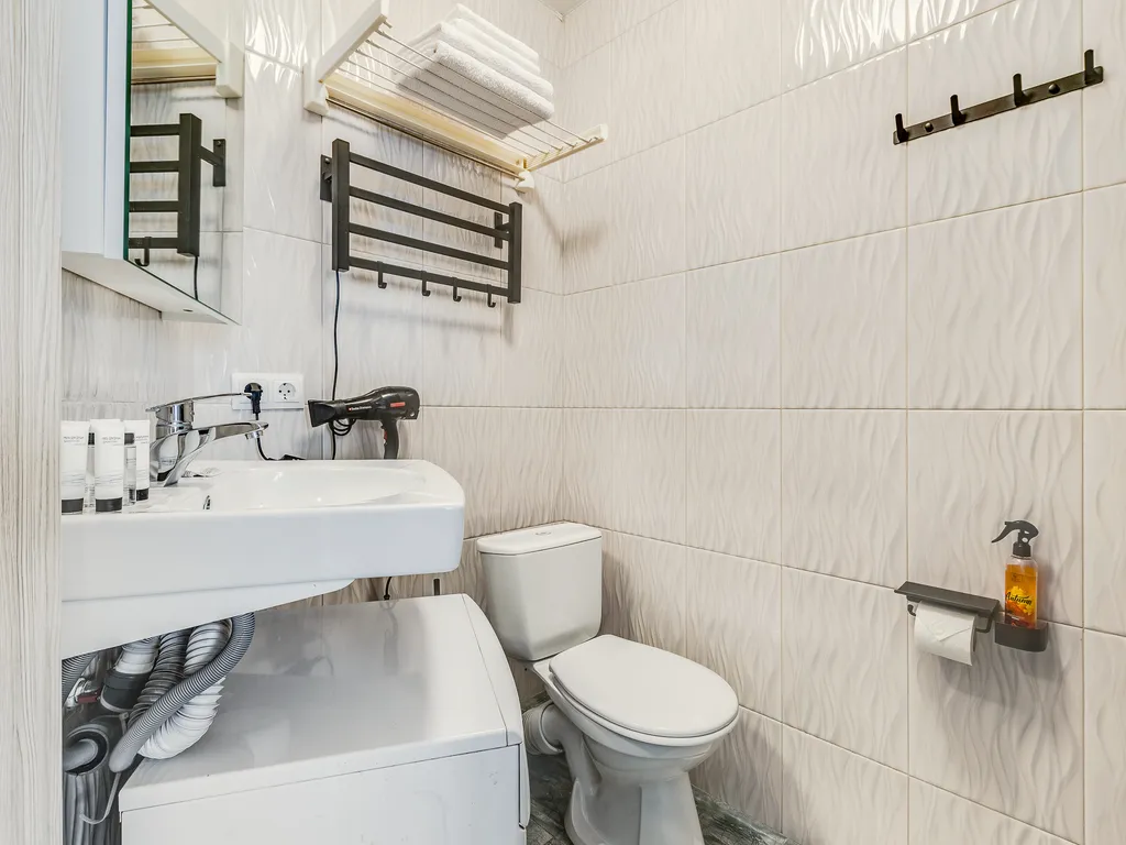 Новая студия, чистый подъезд, свежий ремонт, рядом аэропорт