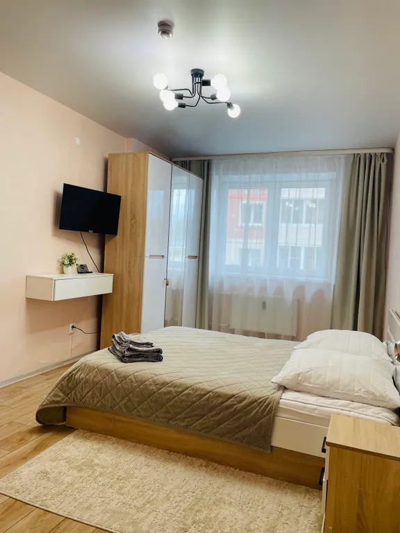 Уютная двухкомнатная квартира — аренда посуточно в Тулун