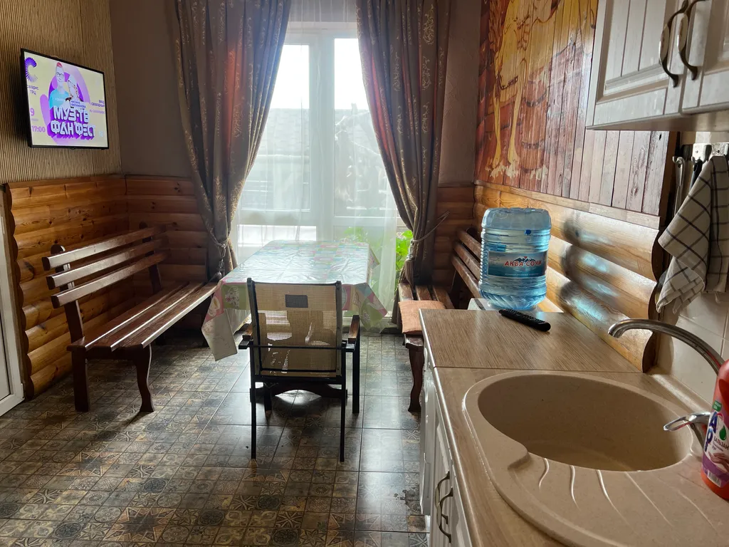 Коттедж с бассейном и баней