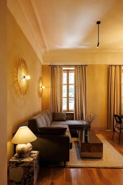 Квартира орех