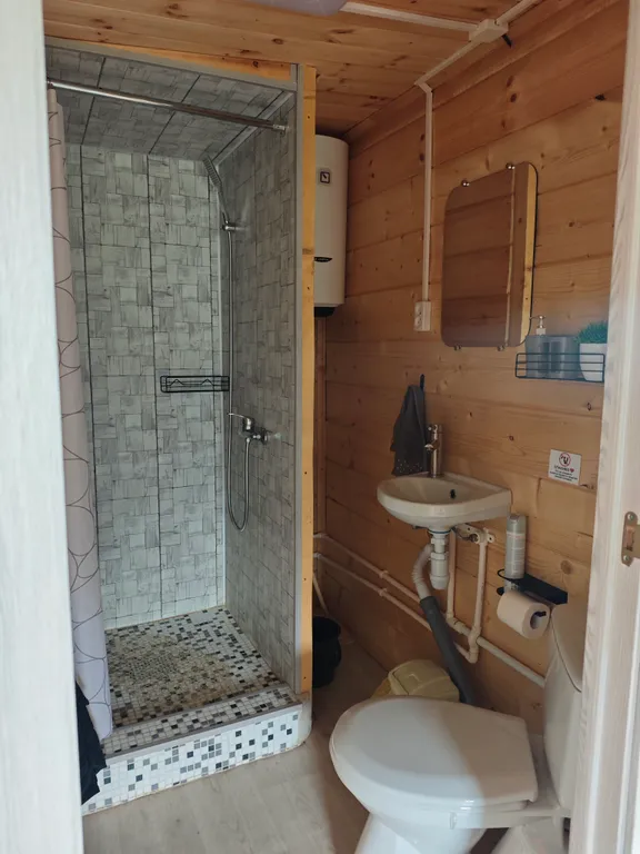 Домик с видом на горы