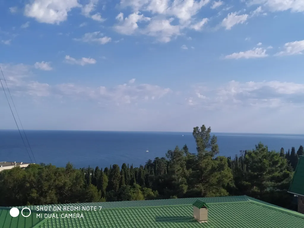 Большая квартира рядом с санаторием Днепр