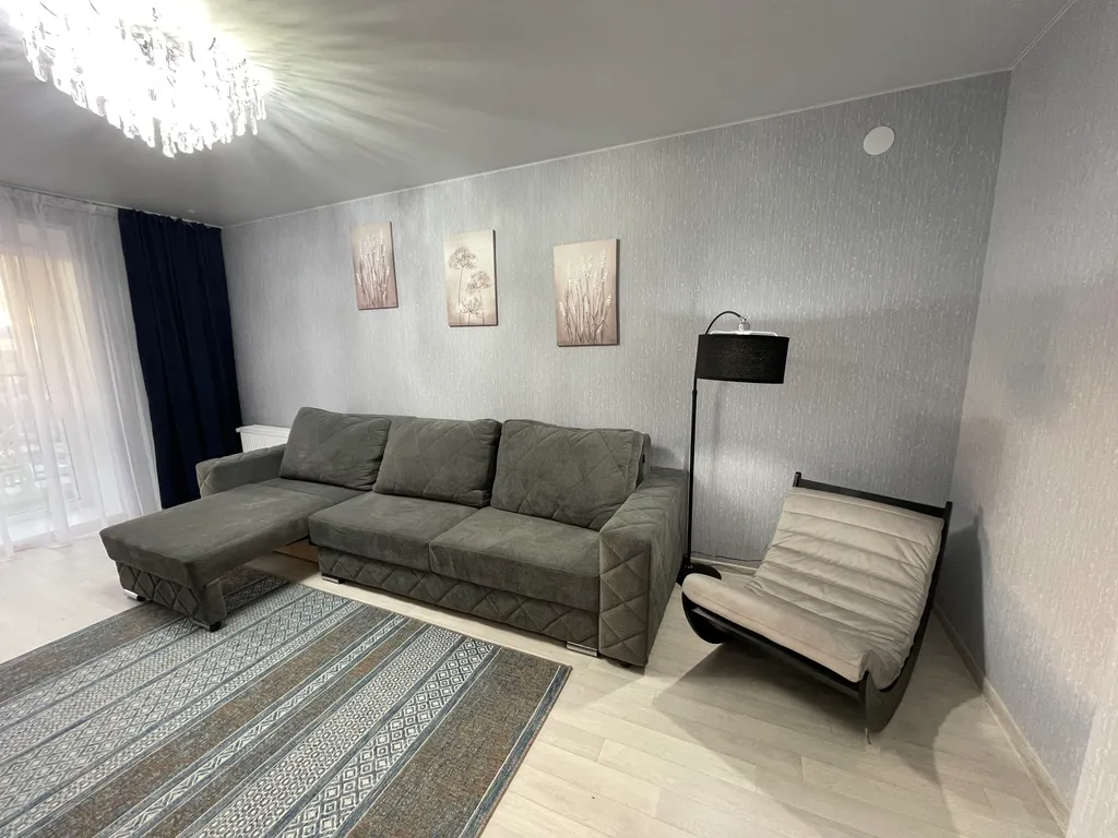 Уютная квартира в новом жк — аренда посуточно в Ишим