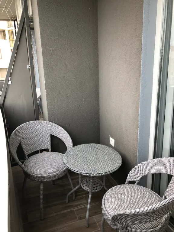 Студия с видом на море