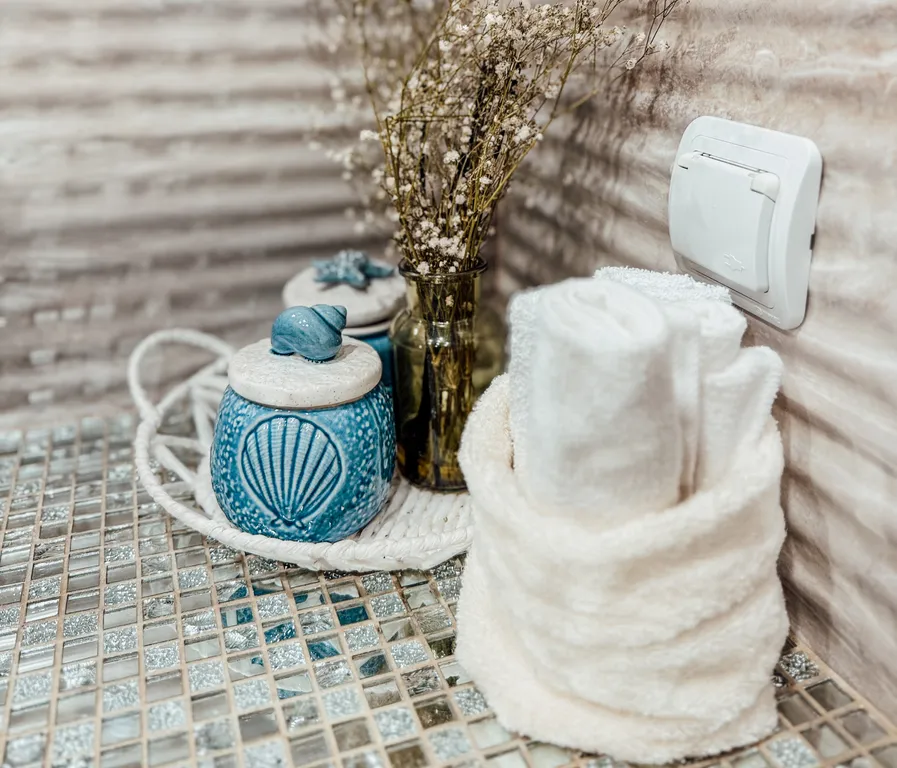 Шикарная квартира с панорамным окном для 4