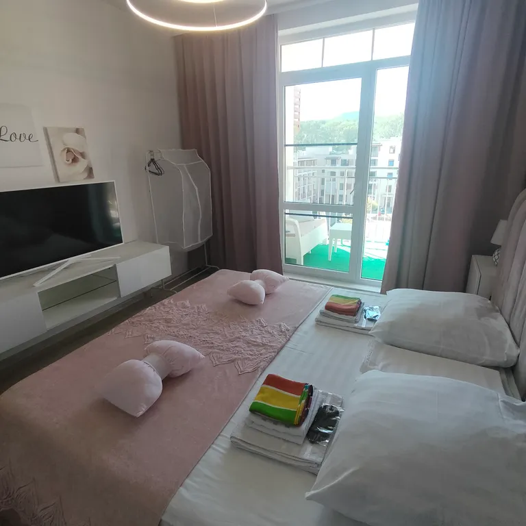 Шикарные евро3 апартаменты в долине гор у моря с чудо-видом с 2 террас