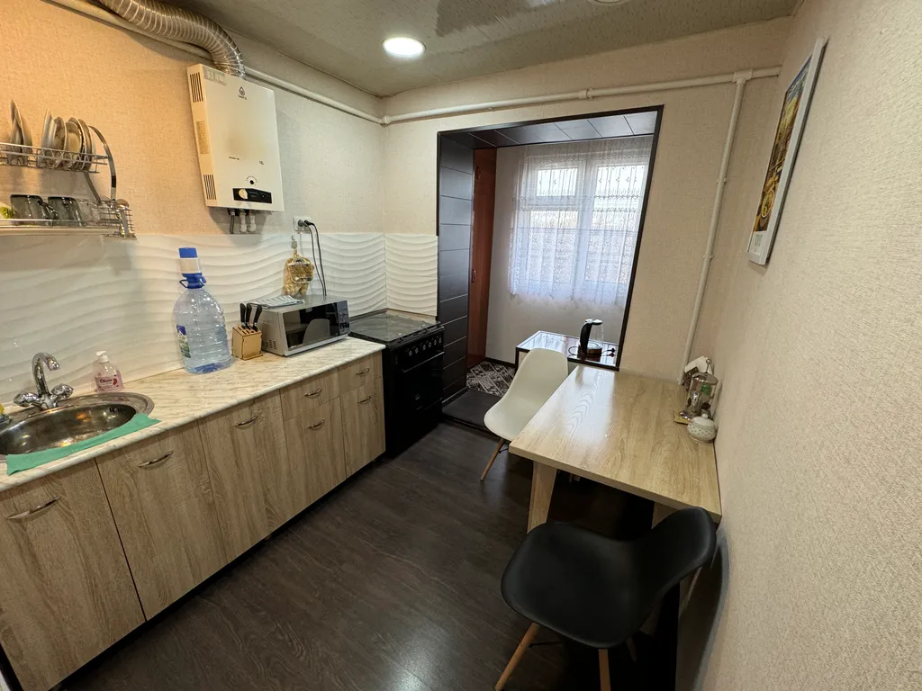 Уютная чистая квартира недалеко от аэропорта, вокзала и центра города