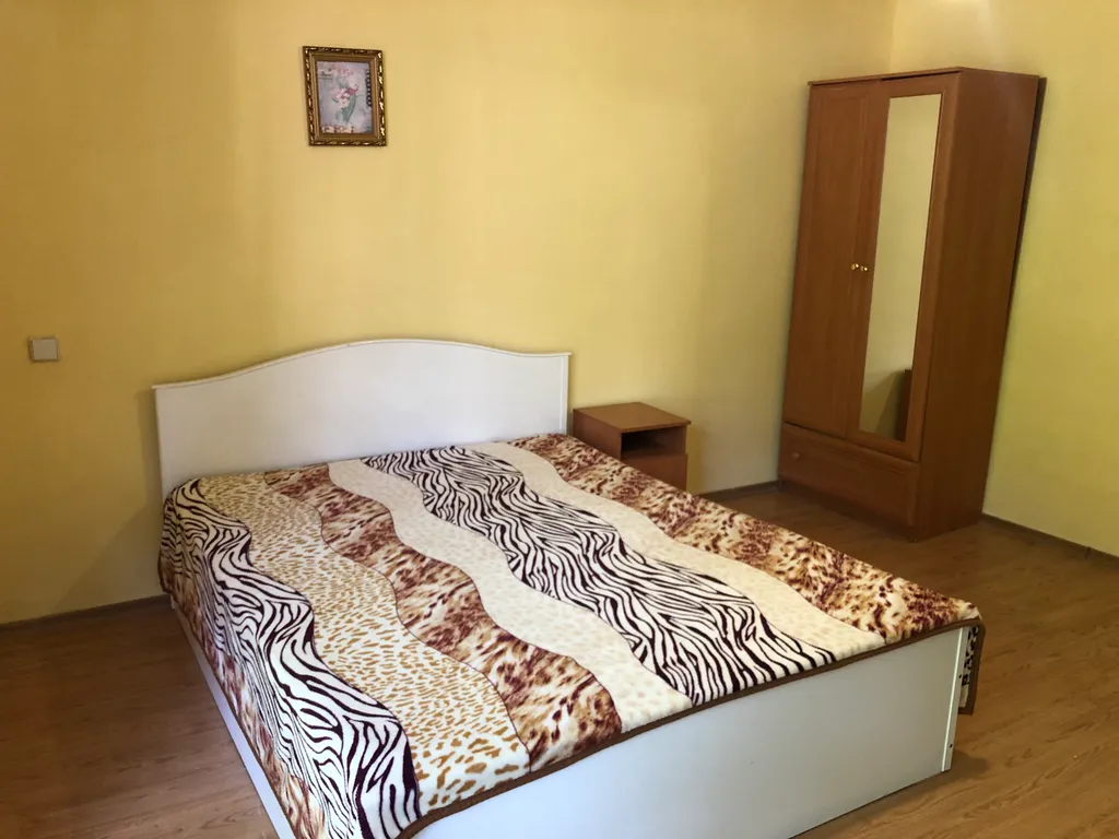 Номер с балконом во двор