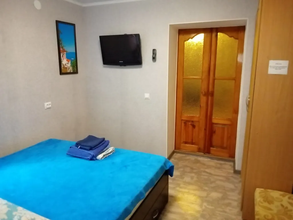 Домик в самом центре