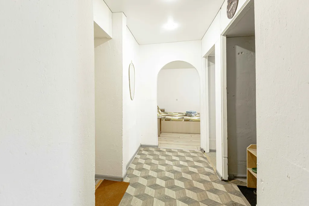 Двухкомнатная квартира в 2-х остановках от парка