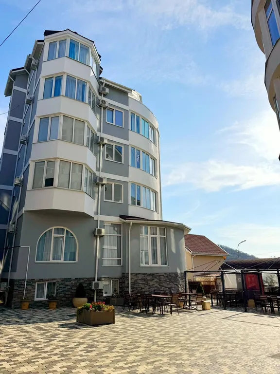 Студия с видом на море