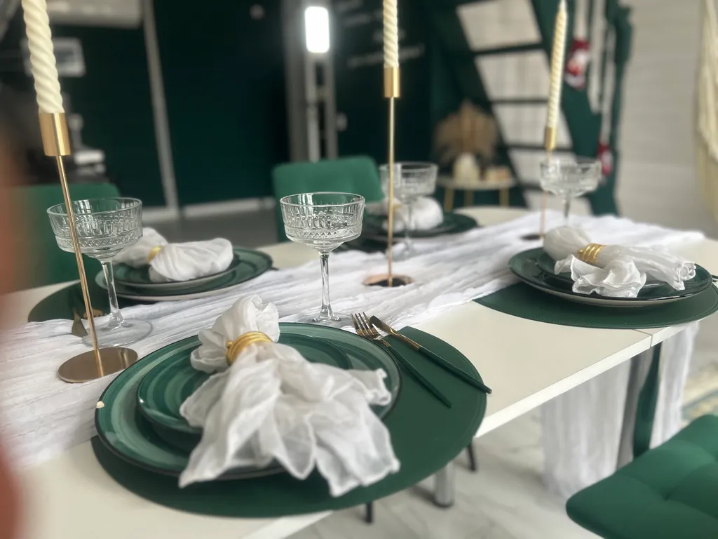 Дом A-frame с сибирским чаном на бревнах