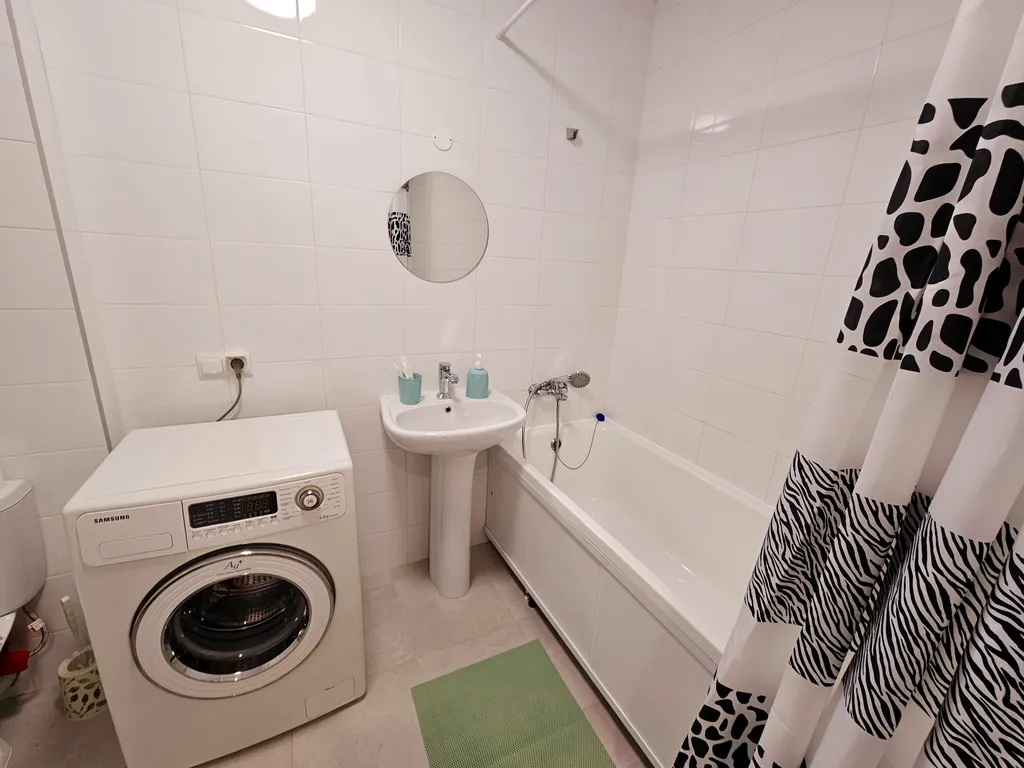 Просторная 3-комнатная квартира с шикарным видом из окна