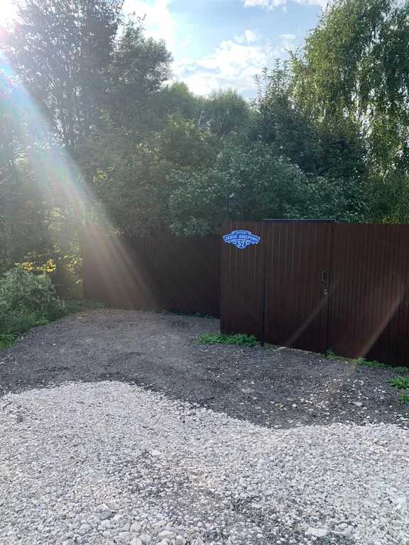 Уютный домик рядом с речкой