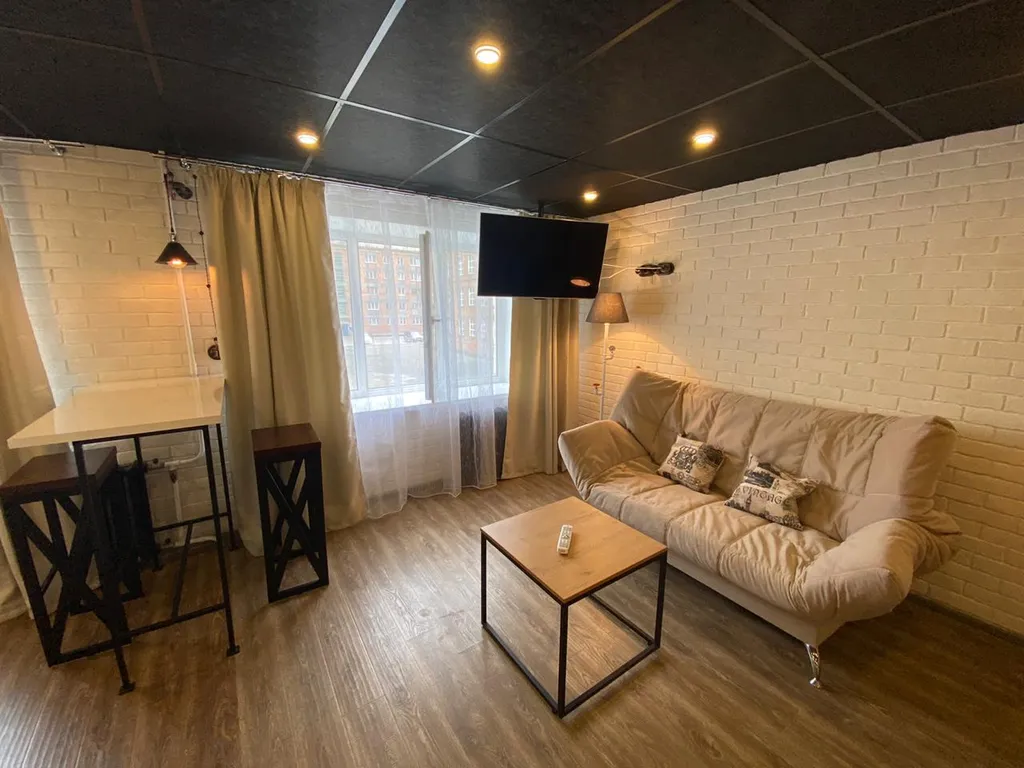 Стильная студия рядом с автовокзалом