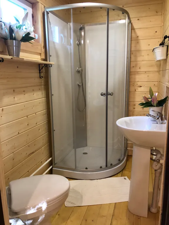 Коттедж Коттедж Дача на берегу пруда — Первомайское