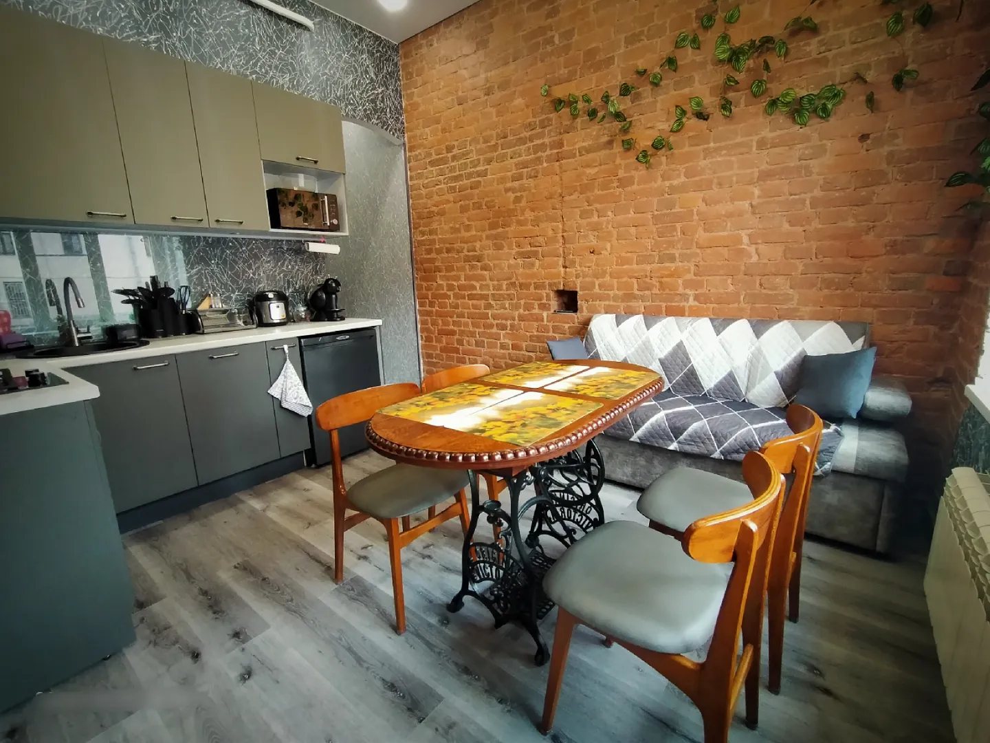 Кухня- гостиная.