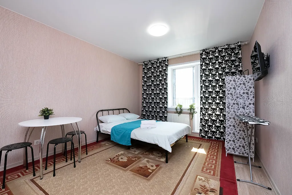 Квартира Студия для двоих, рядом с аэропортом, бесконтактное заселение — аренда посуточно в Новосибирск