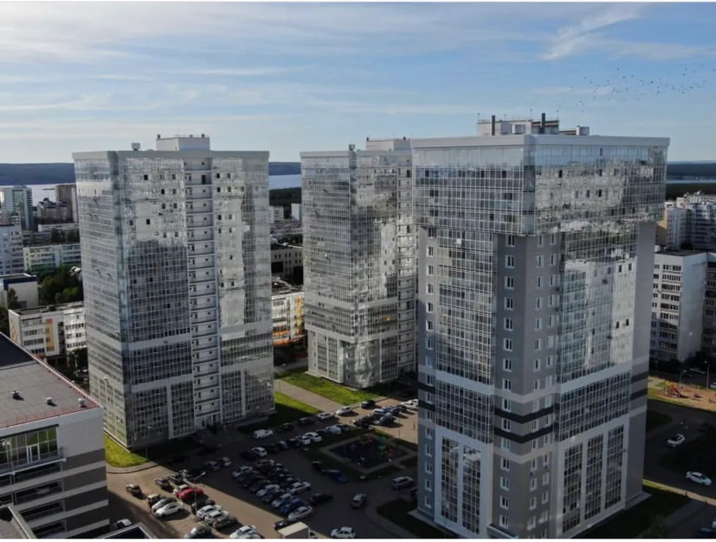 Студия с видом на Каму