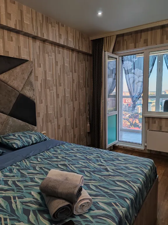 Квартира возле ТЦ Аура