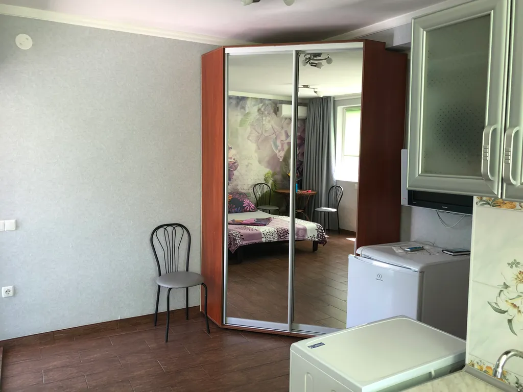 Студия в частном доме с отдельным входом