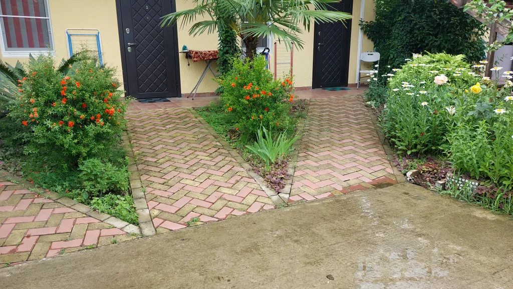 Квартира Квартира Домик на Перелетной — Сириус