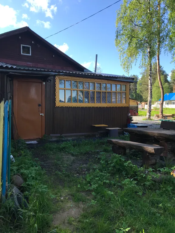 Квартира Солнышко в деревянном доме на самом берегу Онежского озера