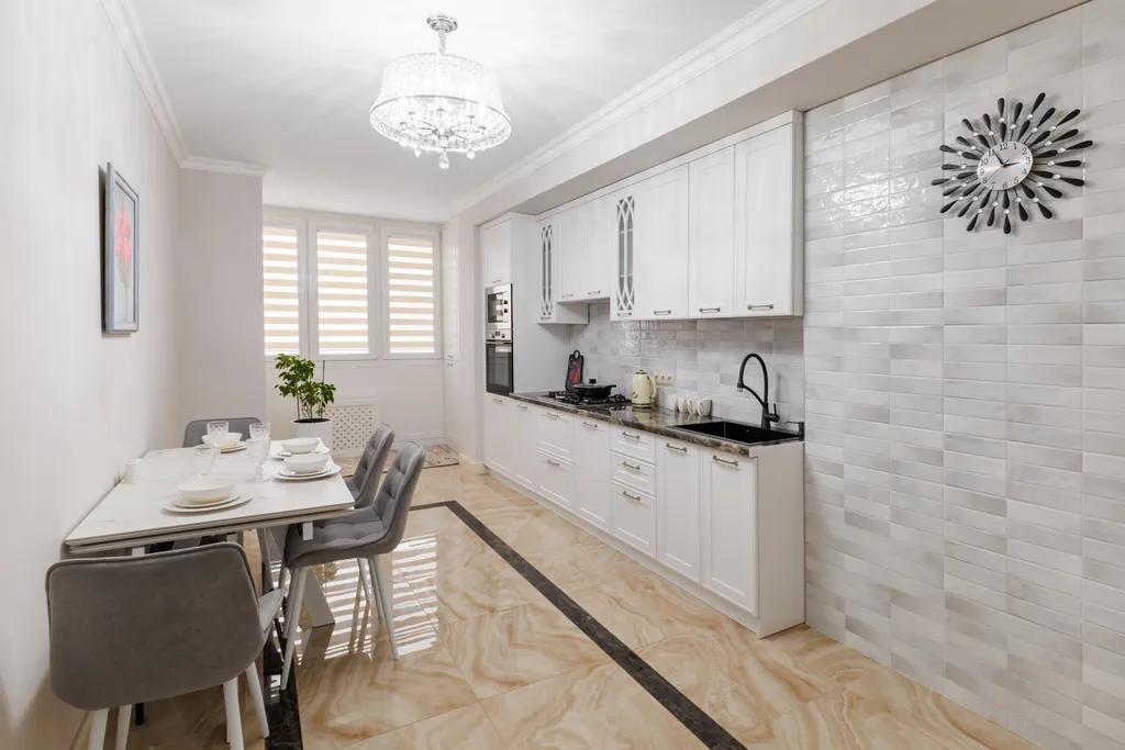 Апартаменты с панорамными окнами и видом на горы