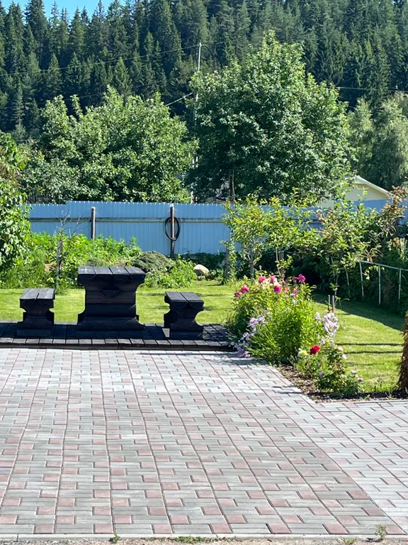 Домик в городе